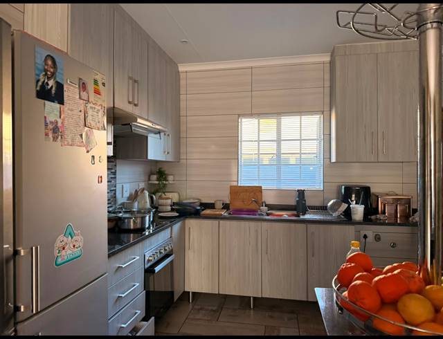 3 BEDROOM HOUSE FOR SALE IN WATERKLOOF EAST